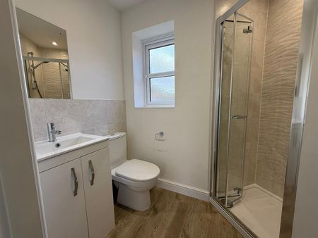 3 Bedroom House To Rent - Photo 2