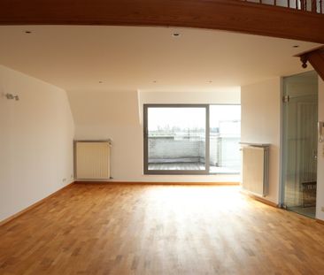 Duplexappartement met 3 SLK, ruim ZUID-terras en autostaanpl - Photo 6
