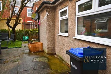 Oxford Street, Sutton-in-ashfield, NG17 - Photo 3