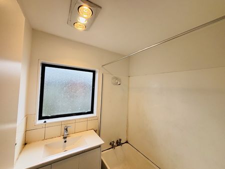 FAVONA, 3 BEDROOMS - Photo 5