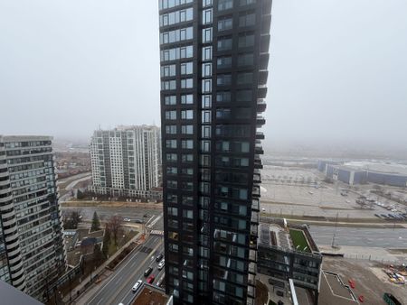 For Lease - 395 SQUARE ONE Drive Unit# 2012, Mississauga, Ontario - Photo 3