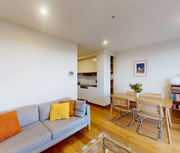 Stylish Urban Living in the Heart of Northcote - Photo 6