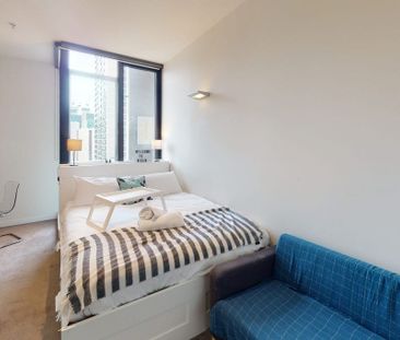 Studio Apartment in Prime Location - Photo 1
