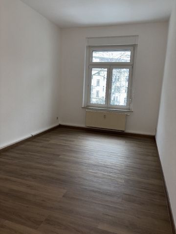 Frisch sanierte 3-Zimmer-Wohnung mit Balkon - Erstbezug nach Sanierung - Photo 4