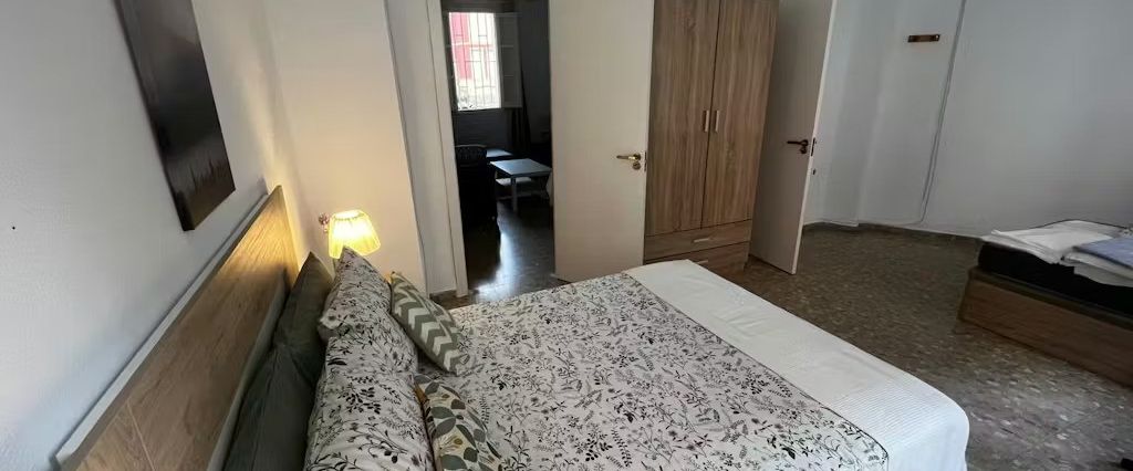 Carrer Alboraia, Valencia, Valencian Community 46010 - Photo 1