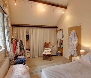 2 bedroom semi-detached house to rent - Photo 5