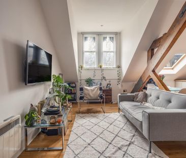 Studio to rent - Photo 1