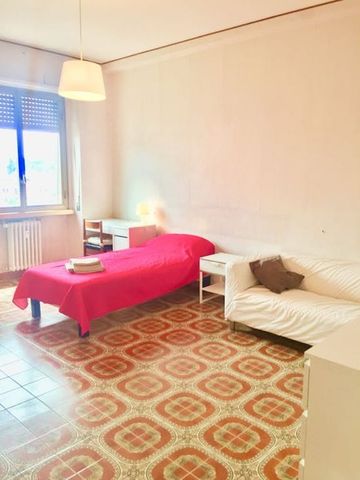 Via Bartolomeo Colleoni, Rome, Lazio 00176 - Photo 5