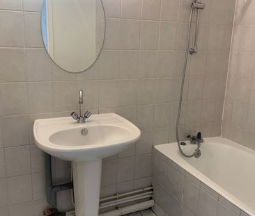 Appartement à louer 2 pièces • 42,37 m2 Saint-Rémy-lès-Chevreuse - Photo 3