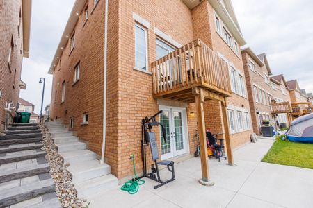 For Lease - 49 Pellegrino Road Unit# Basement, Brampton, Ontario - Photo 3