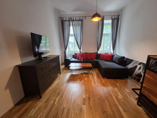 NÄHE GLORIETTE - 3 ZIMMER WOHNUNG- 2er WG geeignet - Photo 1