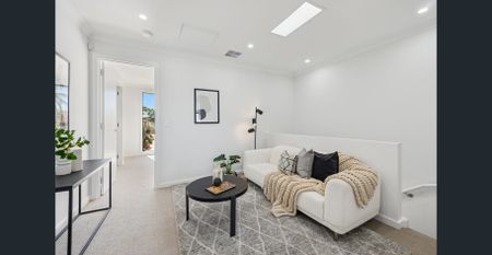 Brand New Modern 3-Bedroom Townhouse with City & Beach at Your Doorstep! - Photo 4