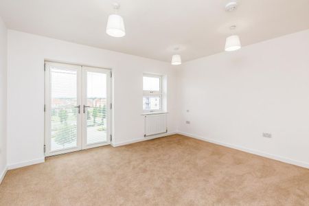 3 bedroom flat to rent - Photo 3
