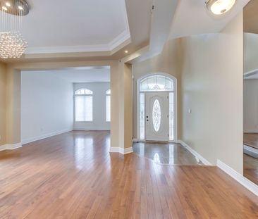 For Lease - 169 Spring Azure Crescent, Oakville, Ontario - Photo 4