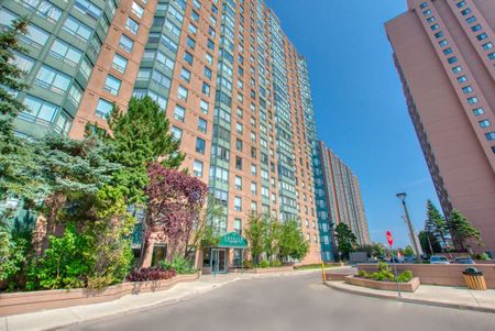 For Lease - 135 Hillcrest Avenue Unit# 2212, Mississauga, Ontario - Photo 4