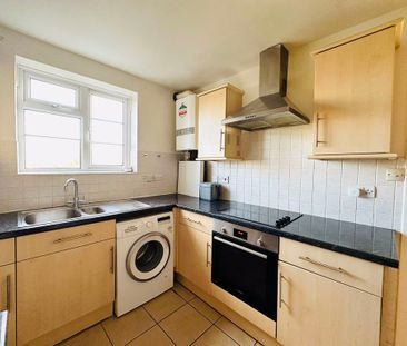 Eastway, Epsom - Photo 4