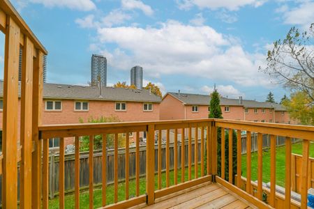 For Lease - 50 Strathaven Drive Unit# 14, Mississauga, Ontario - Photo 4