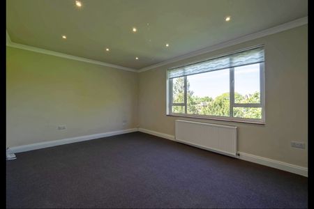 2 Bed Flat, Beechwood Close, N2 - Photo 3