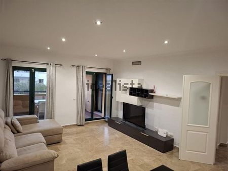 Alquiler de piso en Avenida Mar Mediterráneo, 10 - Photo 2