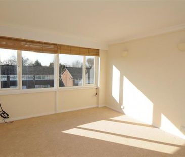 2 Bedroom Apartment To Let - Photo 2