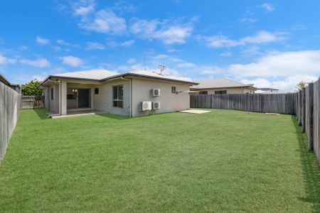 Northshore Home Opposite Parkland - Photo 3