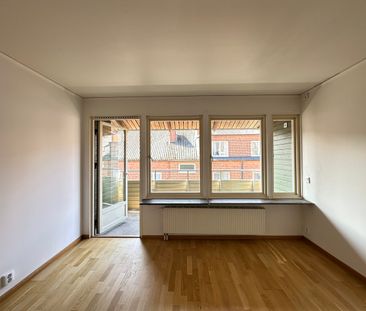 Direktörsgatan 17 – 3 rok (lgh 1302) - Photo 1
