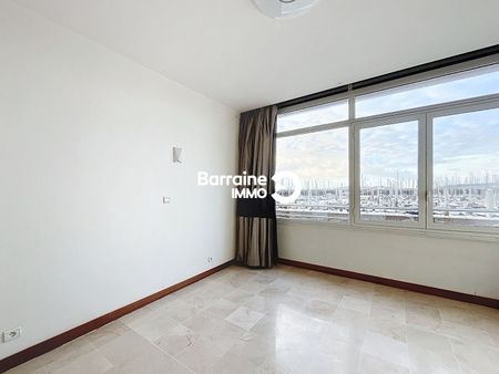 Location appartement à Brest, 2 pièces 58.7m² - Photo 3