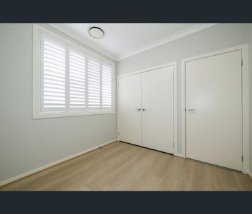 7 Ducros Street, Oran Park, NSW 2570 - Photo 2