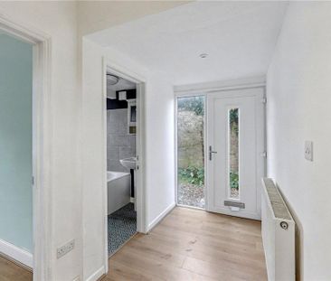 3 bedroom detached house to rent - Photo 6