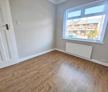 100 Shore Road, Belfast, BT15 3QA - Photo 5