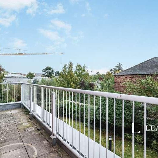Manor House, Avenue Road Leamington Spa, CV31 - Photo 1