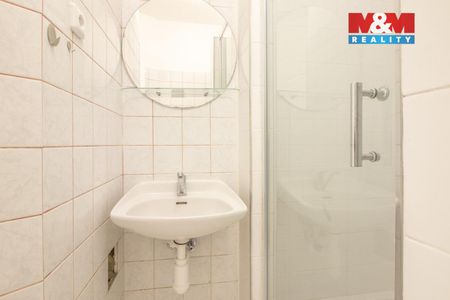 Pronájem bytu 1+1 29 m² - Photo 4