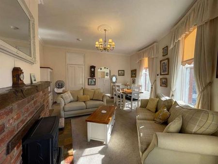 Huntriss Row, Scarborough, YO11 - Photo 4