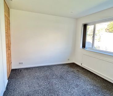 3 bedroom Spacious Three Bedroom Home to rent - Photo 3