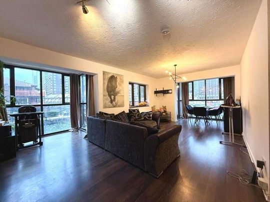 Bridge House Quay, London, E14 - Photo 1