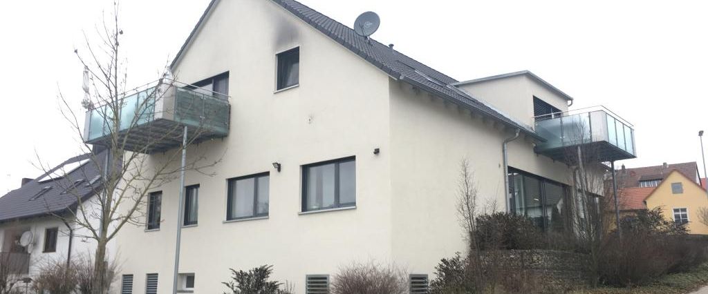 Dachgeschosswohnung in Lonnerstadt - Foto 1