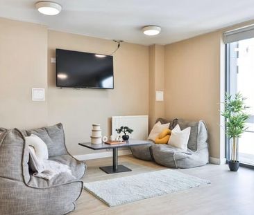 Studio to rent - Photo 2