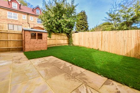 Cullesden Road, Kenley, CR8 - Photo 4