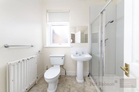 Eslington Terrace, Newcastle Upon Tyne - Photo 2