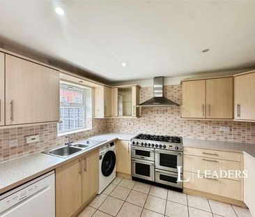 Smithers Close, Stapeley, Nantwich, Cheshire, CW5 - Photo 5