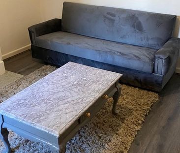 Room in a Shared House, Sladefield Road, B8 - Photo 3