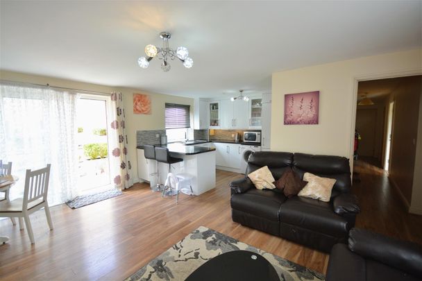 Station Approach, Epsom, KT19 8DJ - Photo 1