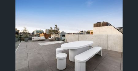 $3,850 per week fully furnished | 3-4 month lease | Bond $15400 | Available now until Dec 18 - Photo 4