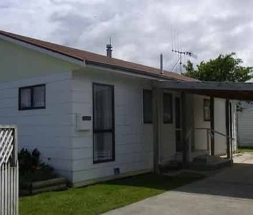 LEVIN - 3 BEDROOMS - Photo 2