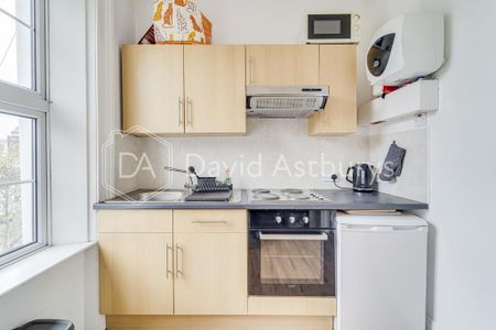 2 bedroom ground floor flat to rent - Photo 3