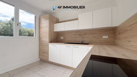 Location Appartement 4 pièces 82m² ST MARTIN D URIAGE 38410 - Photo 3