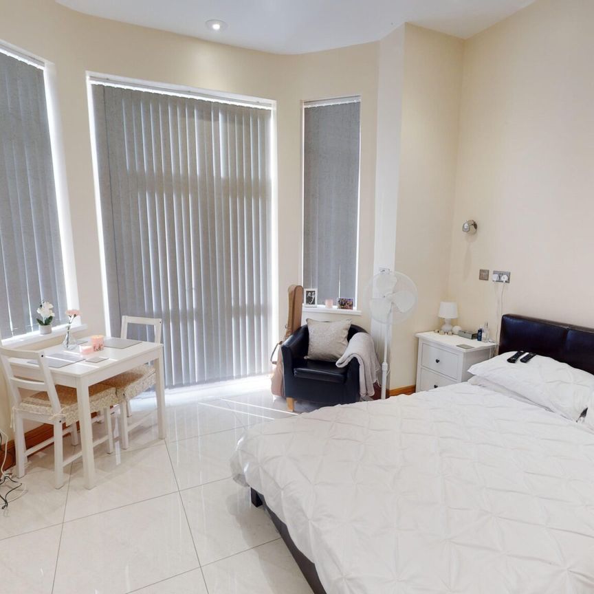 3 Raglan Road Edgbaston - Photo 1