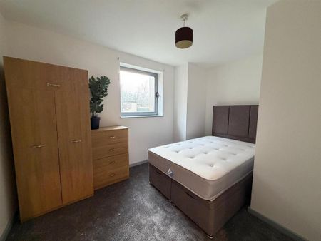 2 bedroom apartment to rent - Photo 5
