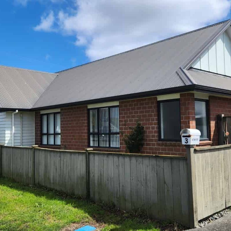 Takanini - Modern 4 Bedroom Home - Photo 1