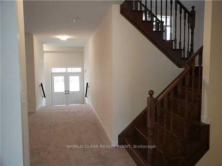 Detached Home For Lease | X8138994 - Photo 4